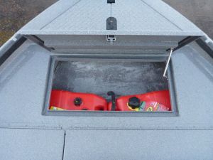Tray for Portable Fuel Tanks